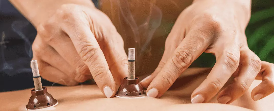 Médecine chinoise Moxibustion - Le sourire parles des pieds